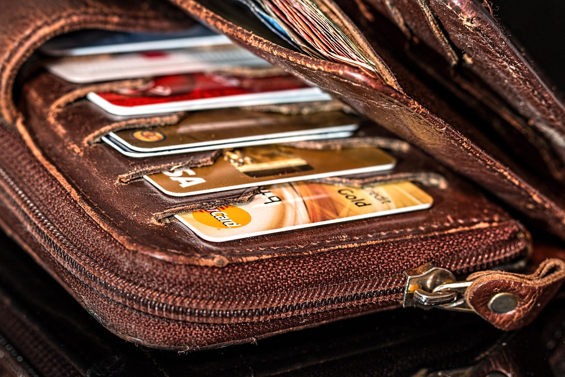 Как да използваме разумно кредитната си карта? 