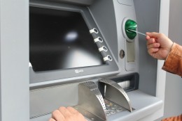 Банкоматите в Шотландия изчезват
