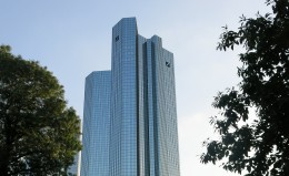 Deutsche Bank: ЕЦБ е виновна за проблемите в банковия сектор